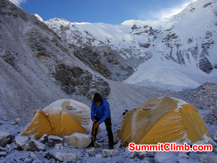 Morning at camp 0.5. Cho Oyu Photo Detlef Buckwitz